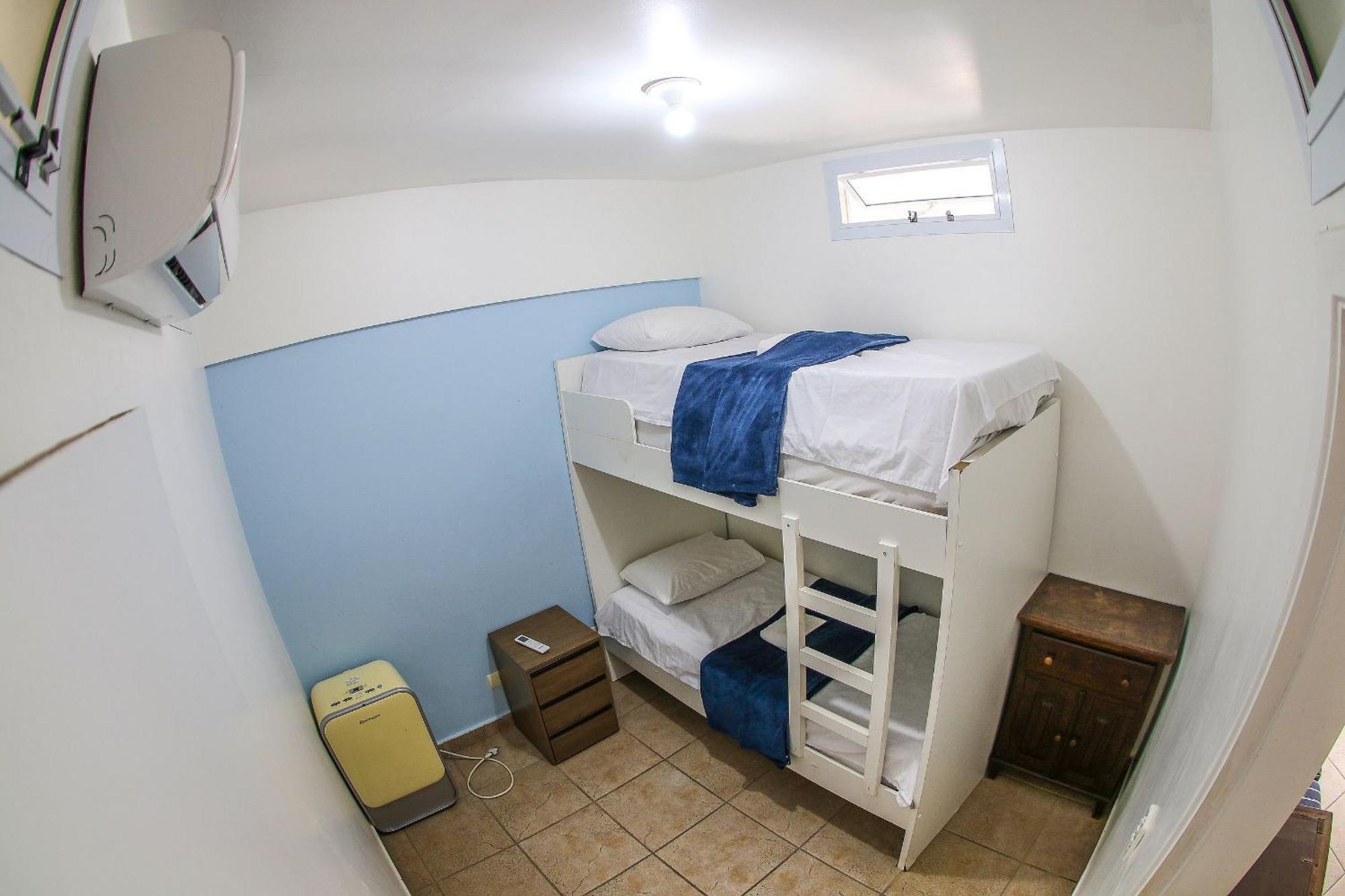 1E-Pe Na Areia Da Praia Do Tombo, 3 Quartos, Ar Cond, 2 Banheiros+Roupas De Cama Guaruja Bagian luar foto