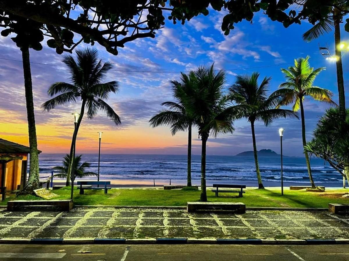 1E-Pe Na Areia Da Praia Do Tombo, 3 Quartos, Ar Cond, 2 Banheiros+Roupas De Cama Guaruja Bagian luar foto